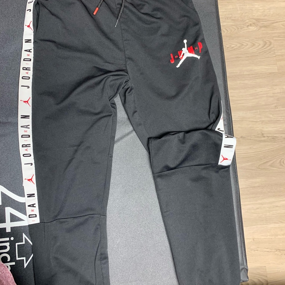Jordan Black and Red Logo Apparel - Picture 6 of 8